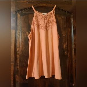 Salmon colored tank top